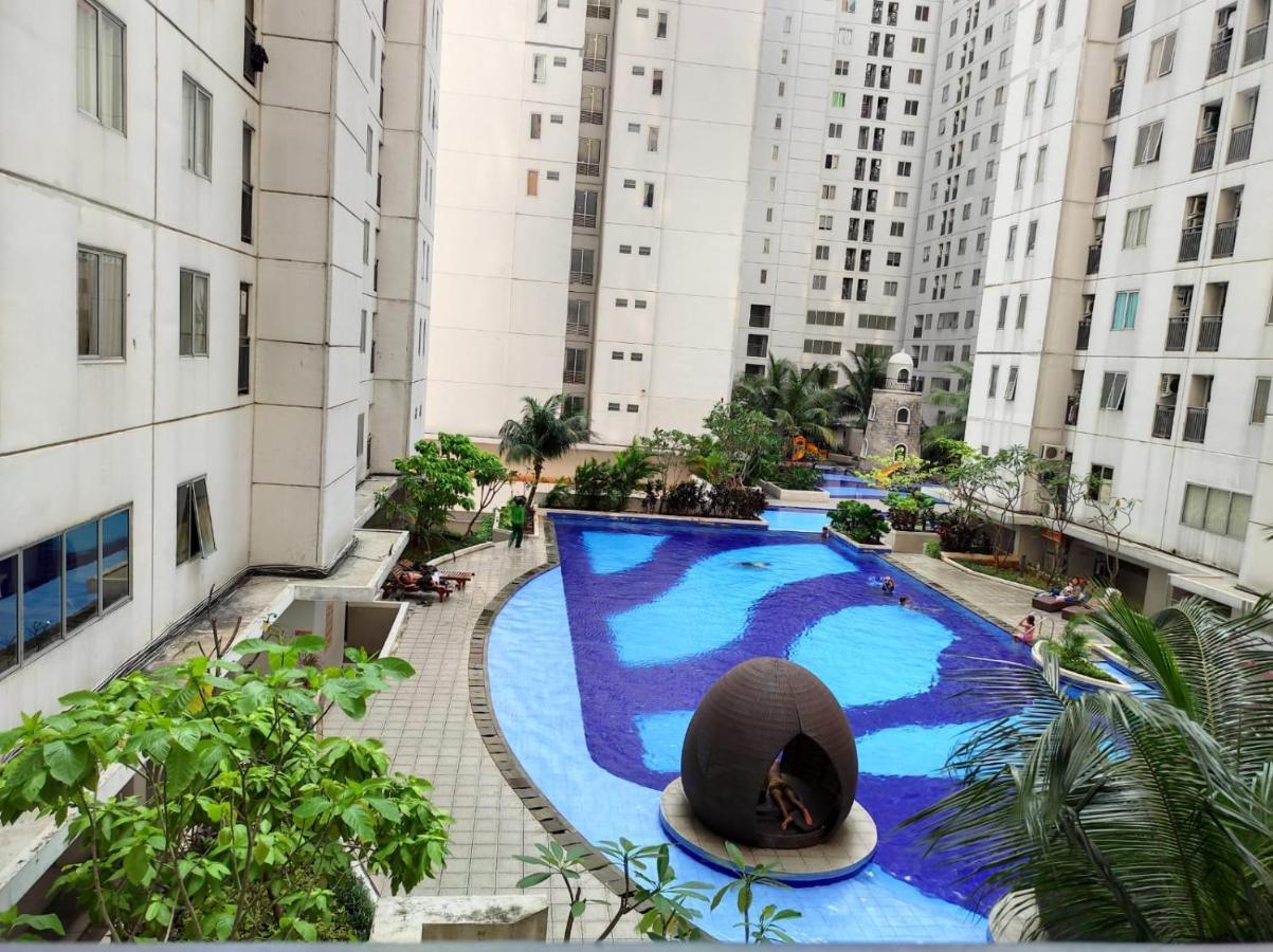Apartemen Bassura City By Maezura Property Jakarta Exterior photo