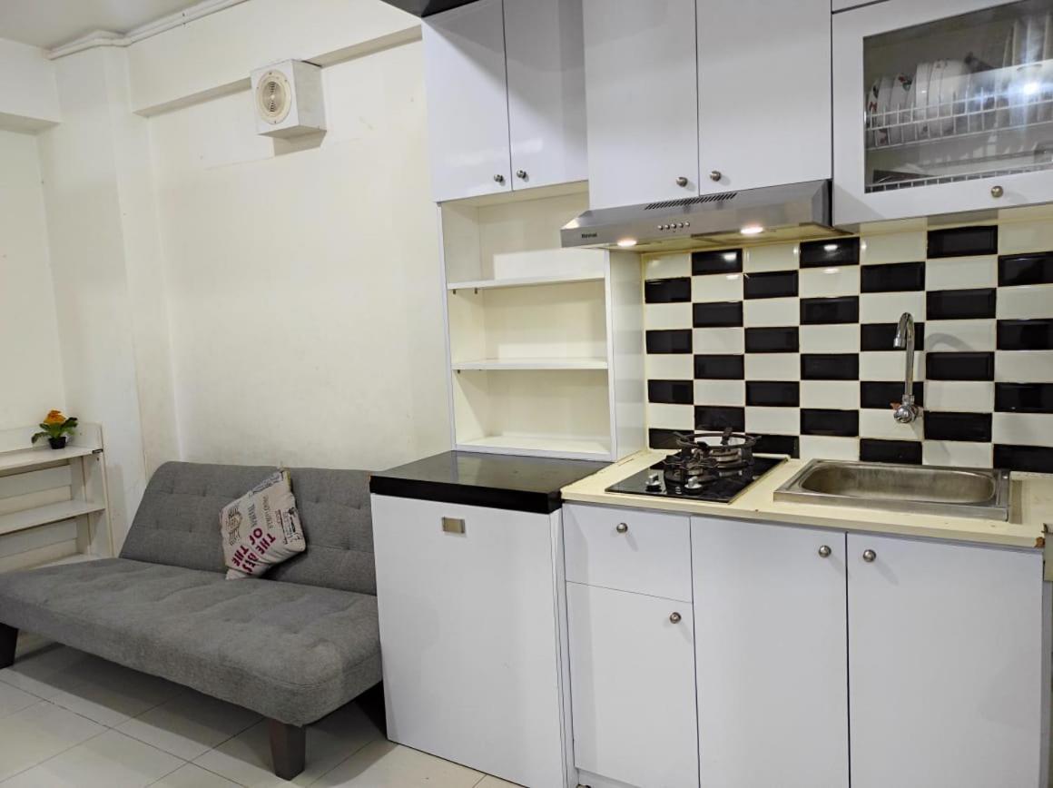 Apartemen Bassura City By Maezura Property Jakarta Exterior photo
