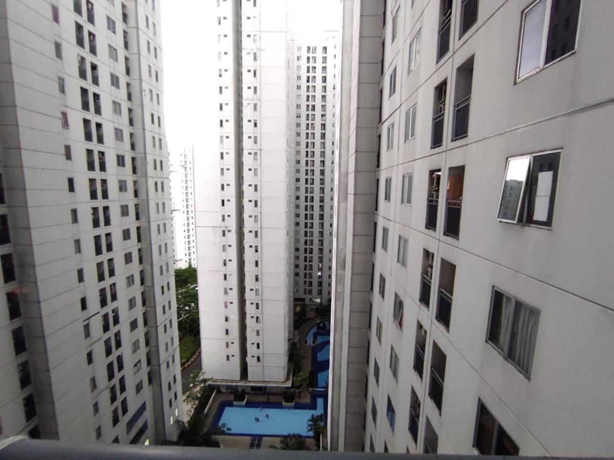 Apartemen Bassura City By Maezura Property Jakarta Exterior photo